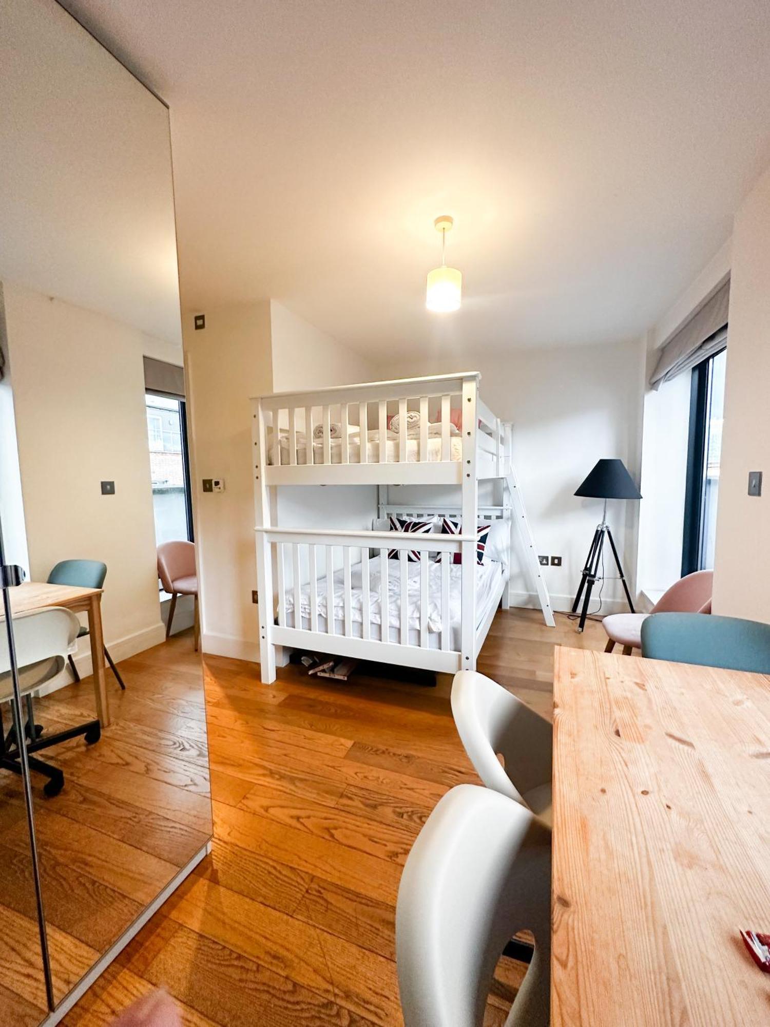 Drummond Rooms Лондон Экстерьер фото
